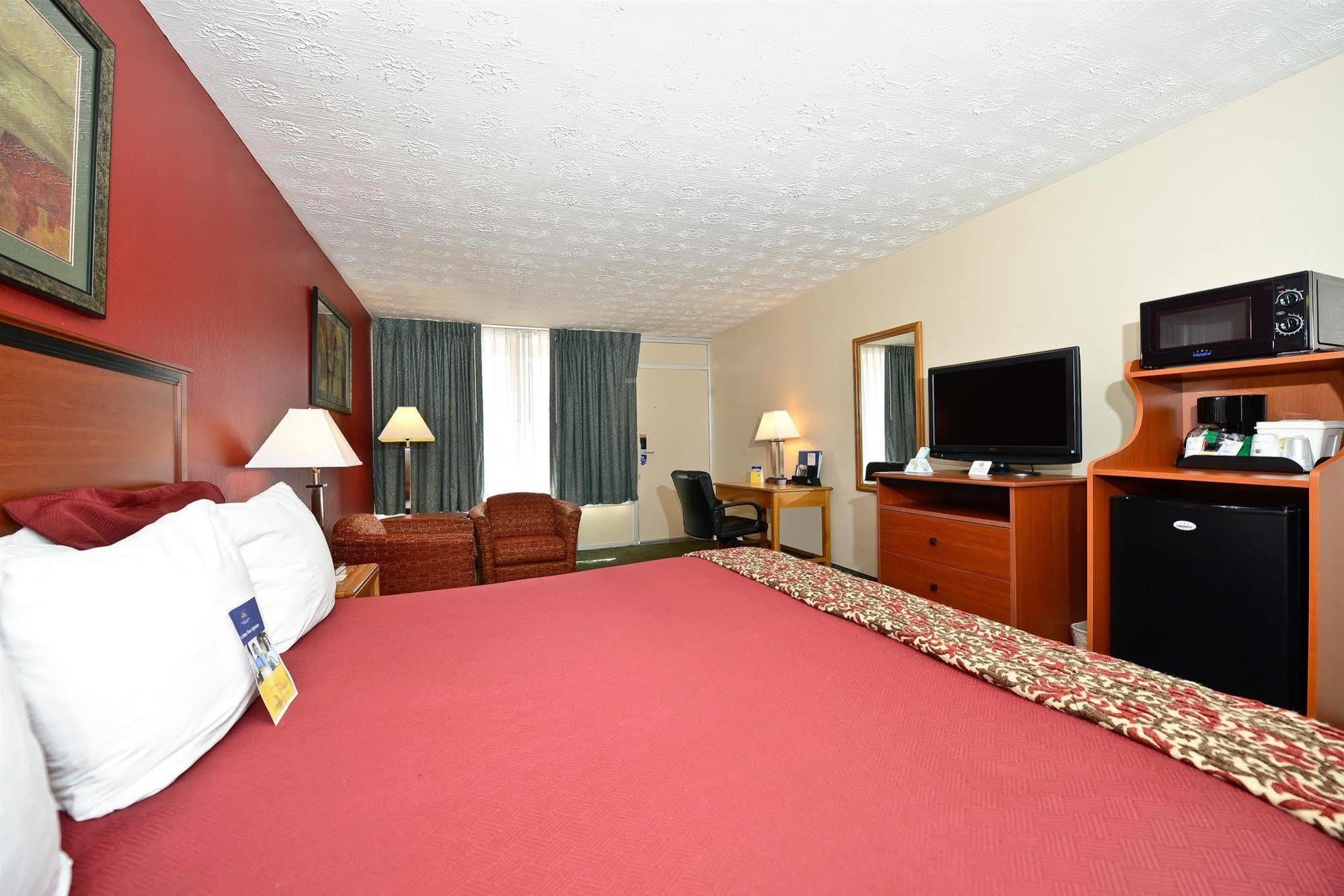 Magnuson Hotel Mountain View Covington Dış mekan fotoğraf